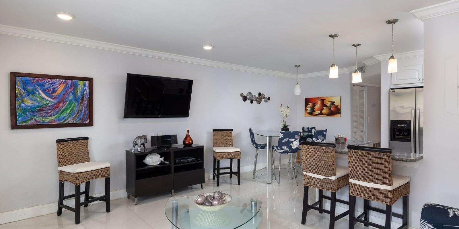 Common Mistakes to Avoid When Selling a Home in Hollywood, Florida
