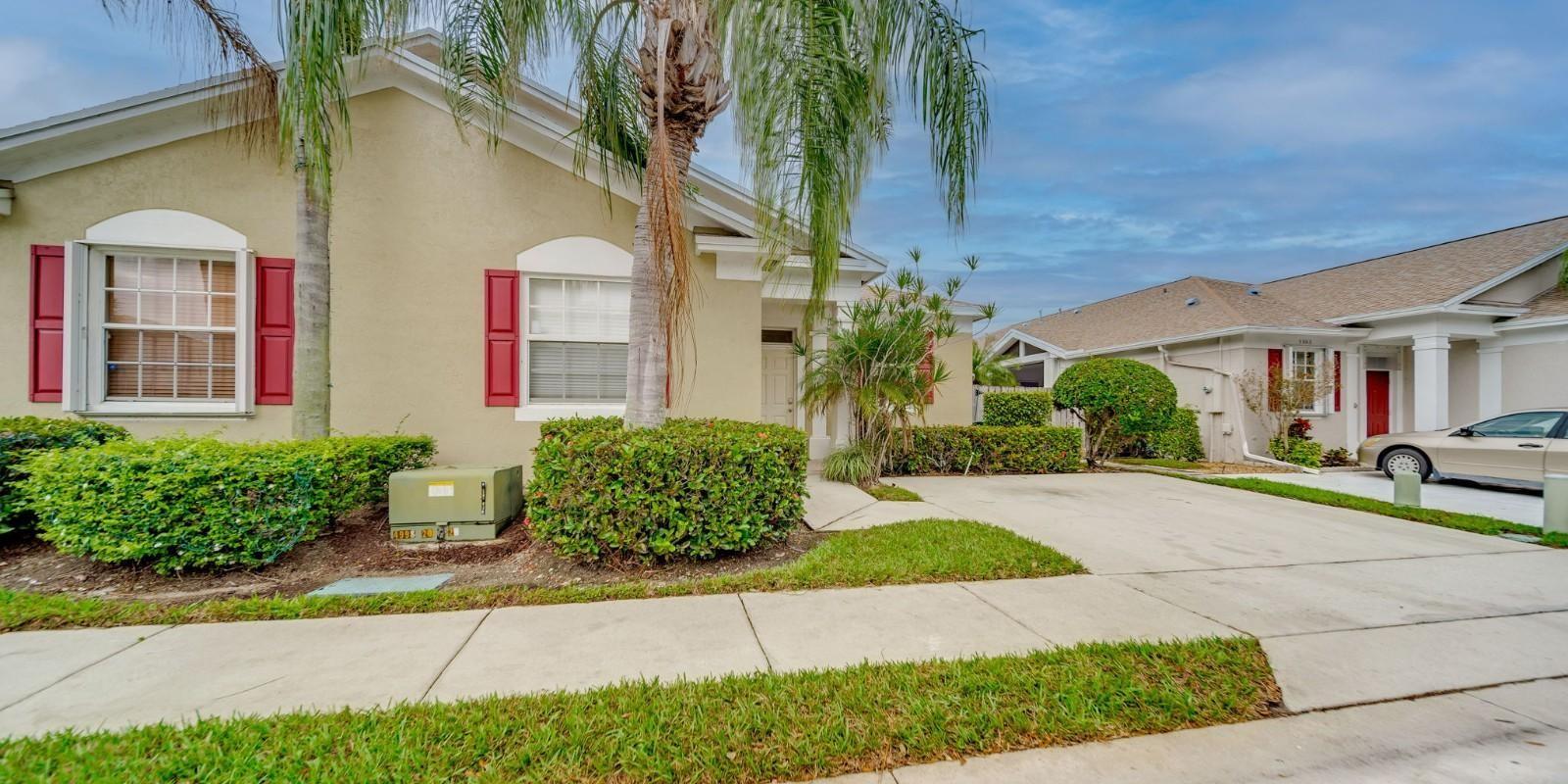 Successful Negotiations in Hollywood Real Estate