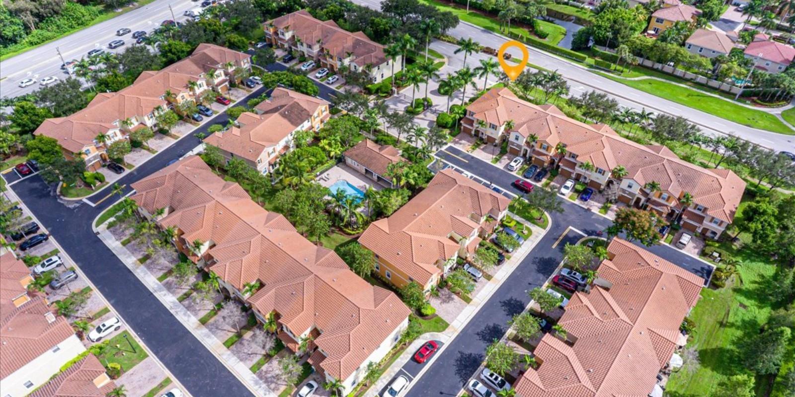 Florida Real Estate Over the Next 6 Months: How Insurance Reform, Interest Rates, and New Policies Could Impact Buyers, Sellers, and Investors